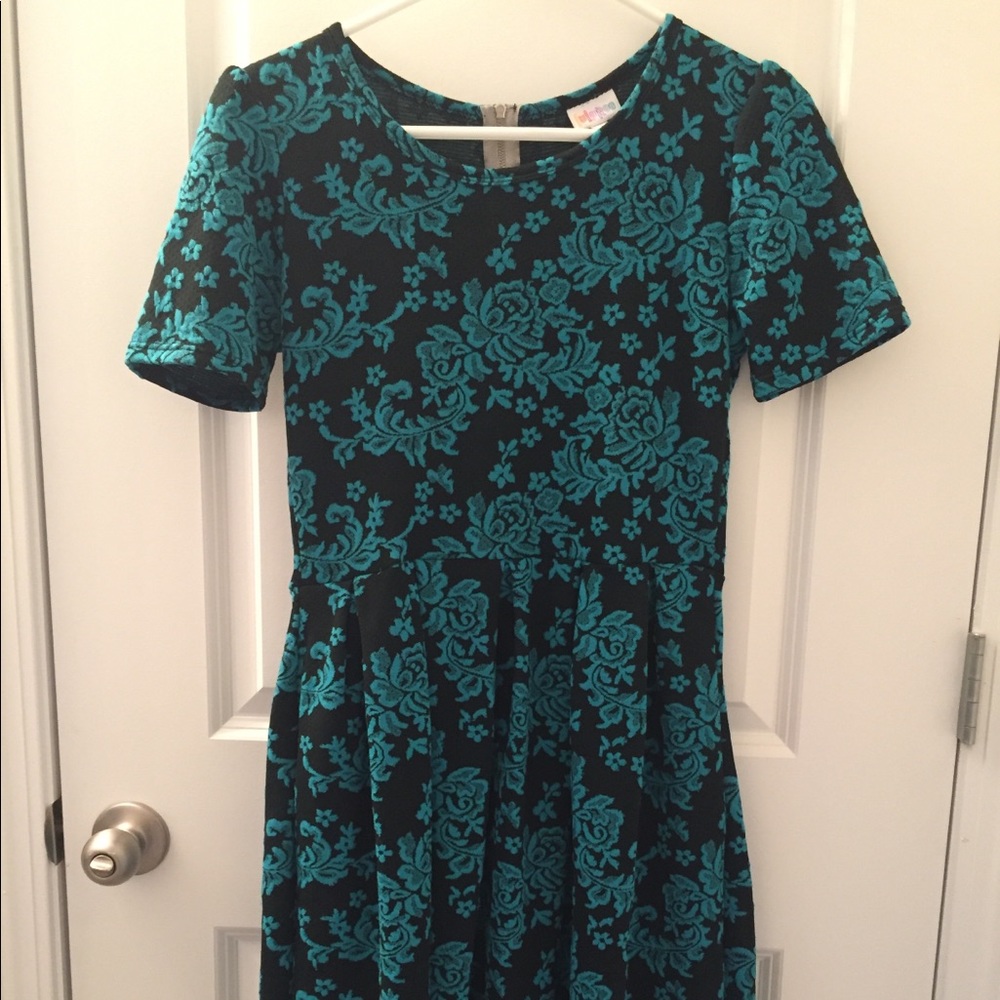 NWOT Lularoe Amelia Dress